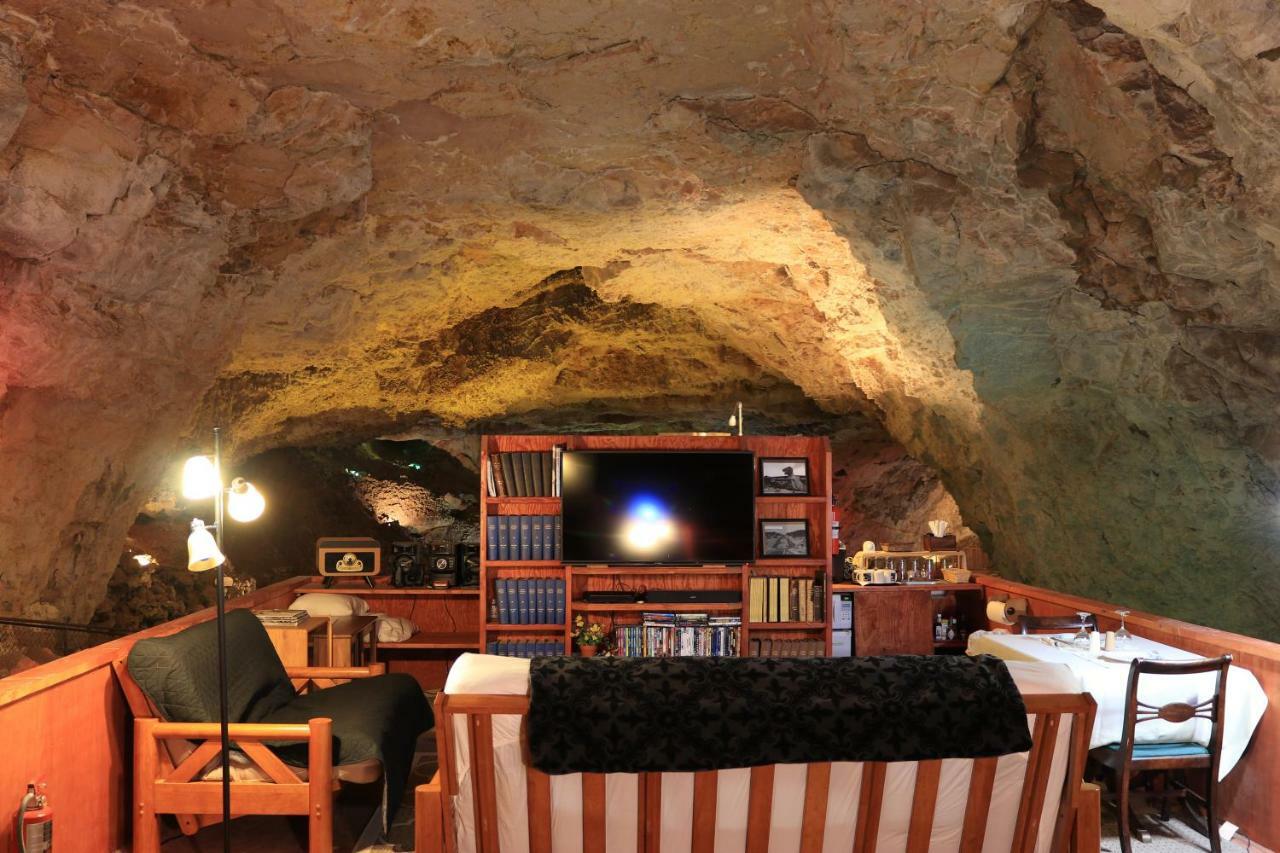 Grand Canyon Caverns Inn Peach Springs Εξωτερικό φωτογραφία