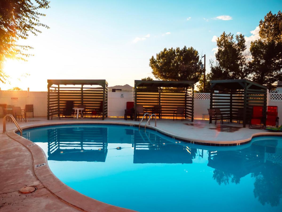 Grand Canyon Caverns Inn Peach Springs Εξωτερικό φωτογραφία